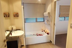 Arrowfield Apartments