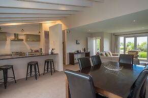 Arrowfield Apartments