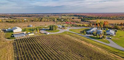 Huff Estates Inn & Winery