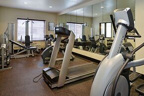 Holiday Inn Express & Suites Cherry by IHG