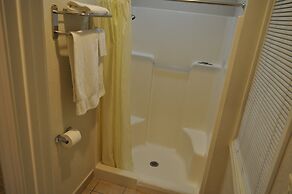 Santa Cruz Inn Riverside