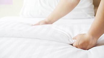 Santa Cruz Inn Riverside