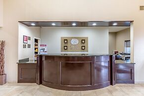 Comfort Suites Houston IAH Airport - Beltway 8