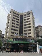 Insail Hotels (Guangyuanxincun Jingtai Pedestrian Street Guangzhou)