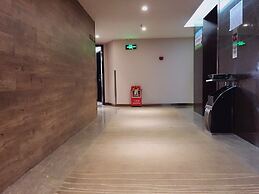 Insail Hotels (Guangyuanxincun Jingtai Pedestrian Street Guangzhou)