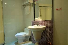 Insail Hotels (Guangyuanxincun Jingtai Pedestrian Street Guangzhou)