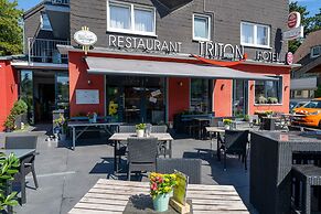 Hotel Triton
