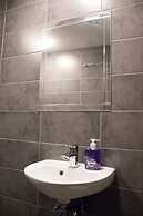 Amsterdam Hostel Uptown