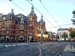 Amsterdam Hostel Uptown