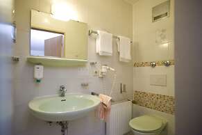 Hotel Restaurant Flora