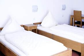 Hotel Restaurant Flora