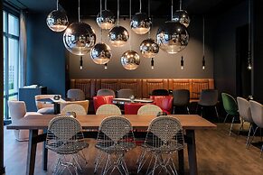 Motel One Frankfurt East Side