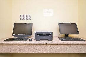 Red Carpet Inn Newark Irvington, NJ