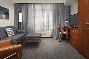 Courtyard by Marriott Jacksonville Flagler Center