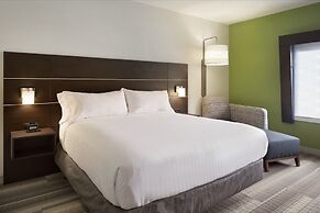 Holiday Inn Express Hotel & Suites Canton by IHG