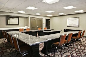 Hampton Inn & Suites Columbus-Easton Area