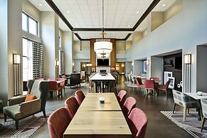 Hampton Inn & Suites Columbus-Easton Area
