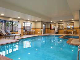 Staybridge Suites Indianapolis Downtown - Convention Center by IHG