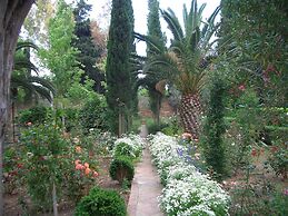 Argentikon Luxury Suites