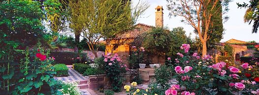 Argentikon Luxury Suites