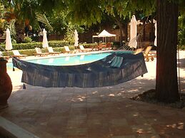 Argentikon Luxury Suites