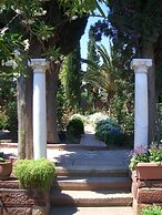 Argentikon Luxury Suites