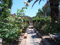 Argentikon Luxury Suites