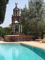 Argentikon Luxury Suites