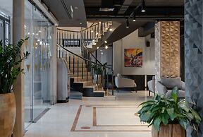 Riviera House