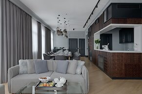 Riviera House
