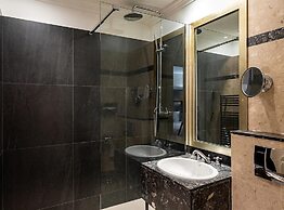 Chalgrin Boutique Hotel