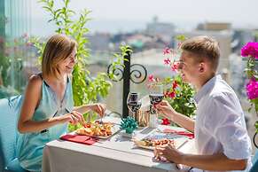 Tria Hotel - Special Class