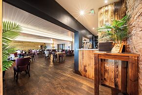 Springfield Hotel and Restaurant