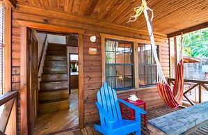 Las Rocas Resort And Dive Center