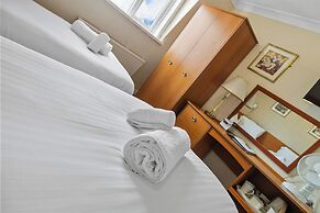 Invicta Hotel