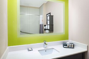 La Quinta Inn by Wyndham Calhoun South I-75