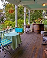 Stirling House Bed & Breakfast