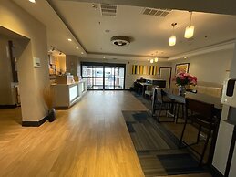 Route 66 lnn & Suites