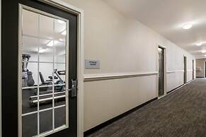 Suburban Studios Denver Central-Arvada