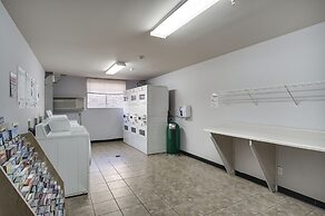 Suburban Studios Denver Central-Arvada