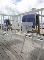 The Sea Breeze Inn