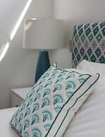 The Sea Breeze Inn