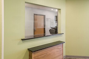 WoodSpring Suites Houston La Porte