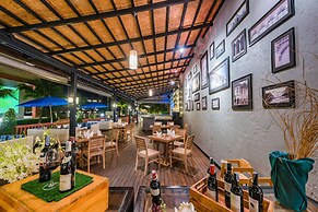 Kata Sea Breeze Resort