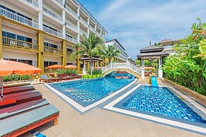 Kata Sea Breeze Resort