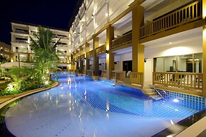 Kata Sea Breeze Resort