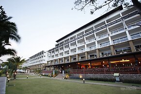 Kata Sea Breeze Resort