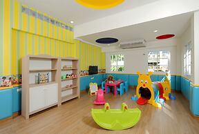 Kata Sea Breeze Resort