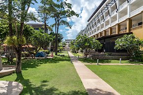 Kata Sea Breeze Resort