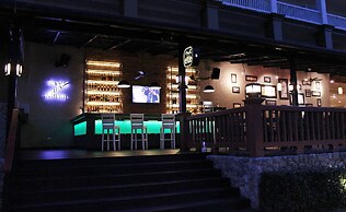 Kata Sea Breeze Resort